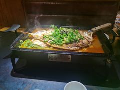 -夯鱼烤鱼·尔滨地标美食(中央商场店)