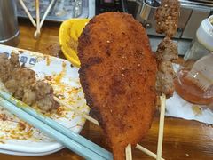 -哈尔滨小酒馆·鲜肉现穿自助烧烤(康新花园店)