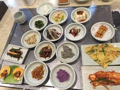 -金顺韩式烤肉·网红烤肉店(广利路店)