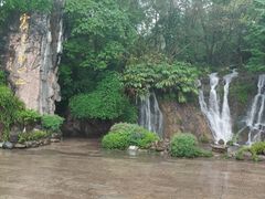 -峨眉山报国寺