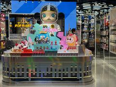 -泡泡玛特POPMART(侨福芳草地店)