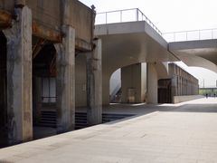 -龙美术馆西岸馆-停车场