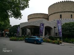 -金庭庄园酒店-停车场