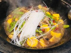 -东北农家院·铁锅炖(莘庄店)