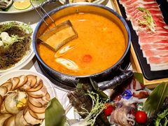 -椰子湾·海南火锅·糟粕醋·椰子鸡(正大广场店)