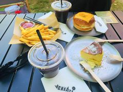 -J Create城市露营咖啡·简餐·宠物(上海动物园店)