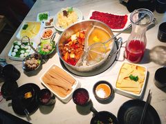 -左庭右院鲜牛肉火锅(浦江欢乐颂店)