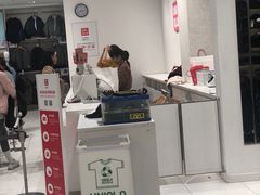 -优衣库(南京建邺万达广场店)