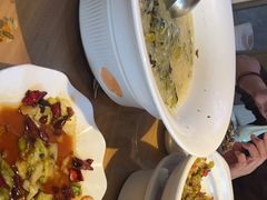 -严记小天府酸菜鱼(西四路店)