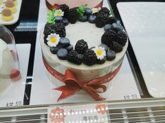-花花卷卷·鲜食蛋糕(静安久光百货店)