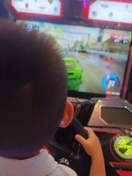 -莫莉幻想儿童乐园(武汉经开永旺店)