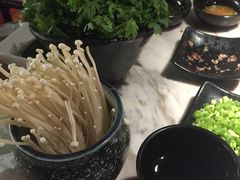 -牛焱·贵州黄牛肉火锅(城西银泰店)