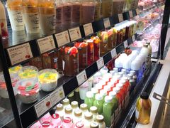 -巴黎贝甜(大宁国际商业广场店)