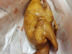 咸香盐焗乳鸽-整只乳鸽GetSQUAB(西华路店)