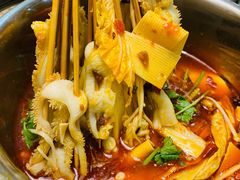 涮毛肚-刘一龙虾(山东路店)