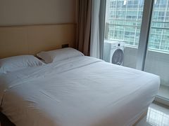 -初禾Film·Apartment(深圳福田岗厦地铁站店)