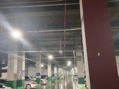 -百联中环购物广场-停车场