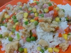 玉米鸡丁饭-华东政法大学第二食堂(松江校区)