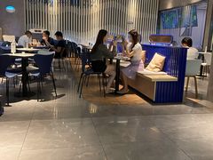 大堂-野萃山·潮汕厚果汁(十亩地店)