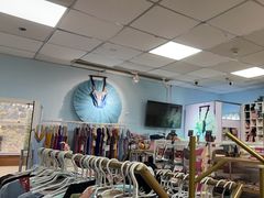 -上海路易十四芭蕾良品舞蹈用品店(美丽华商务中心店)