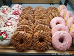 -胖东来生活广场(健康路店)