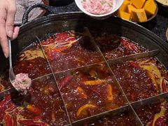 -利姐牧牛匠老火锅(兰花店)
