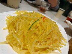 醋香土豆丝菜-椿记烧鹅(叠彩店)