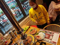 -青瓦炭韩潮烤肉(花园道店)