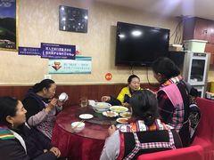-邱二餐馆