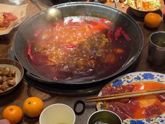 -萍姐火锅·公路夜市(武汉首店)