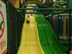 -蒙特利亲子乐园