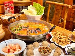 -亮欢寨酸汤鱼(沙冲路店)