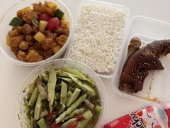 -河畔春天时尚餐厅