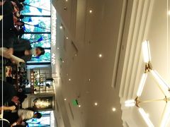 -港丽餐厅(高德置地店)