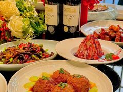 -闫府私房菜·百年鲁菜(恒隆店)