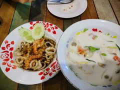 -Doo Dee Thai Food(Issan/Isaan/Esan)