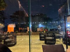 -隐秀山居酒店大堂吧