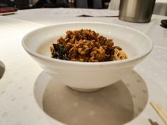 红葱辣肉拌面-上海小南国(仲盛世界商城店)