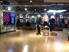 -NIKE品牌体验店(北京蓝色港湾店)