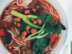 香辣牛肉米粉-湖南常德牛肉米粉(十梓街店)