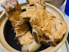 -万和春排骨砂锅米饭(新业广场店)