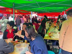 -哈海英麻辣烫(中华西路步行街店)