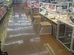 -大润发(梅兰东路店)