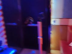 -唱吧麦颂KTV(松江五龙商业广场店)