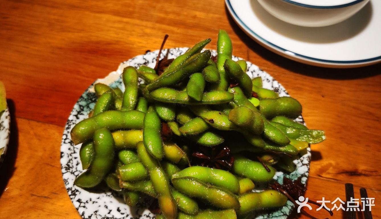 牛尾锅仔:味道普通,牛尾不入味