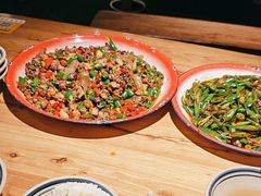 -泥糊破店小酒馆·团建聚餐(南京西路店)