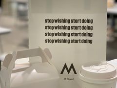 -M Stand(宁波万象城店)
