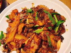 老咸菜回锅肉-胡马八破·川菜小馆(高新万达店)