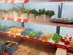 自助取餐区-钢管厂五区小郡肝串串香火锅(人民广场店)