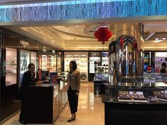 -王权免税店(廊曼机场店)